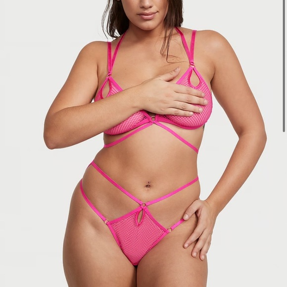 New! Victoria’s Secret Fishnet Mesh Unlined Strappy Teddy 4379 - Picture 2 of 9